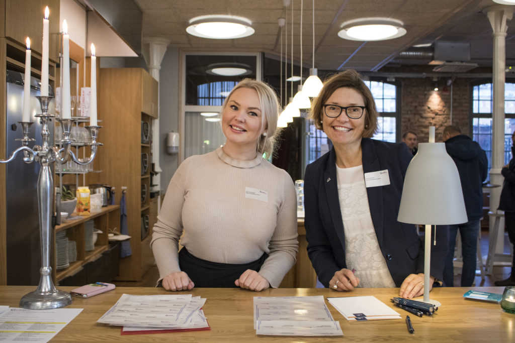 Hitta singlar och brja dejta! r du redo fr nsta dejt i Match-appen? I Gottfridsberg snker Sambla rntan p privatln med genomsnitt 2% fr sina kunder. Johan Karlsson, Bobergsgatan 10, Linkping | satisfaction-survey.net