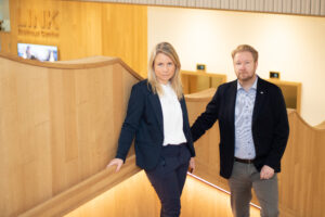 Maria Bjork Hummelgren naringspolitisk chef och Simon Helmer vd